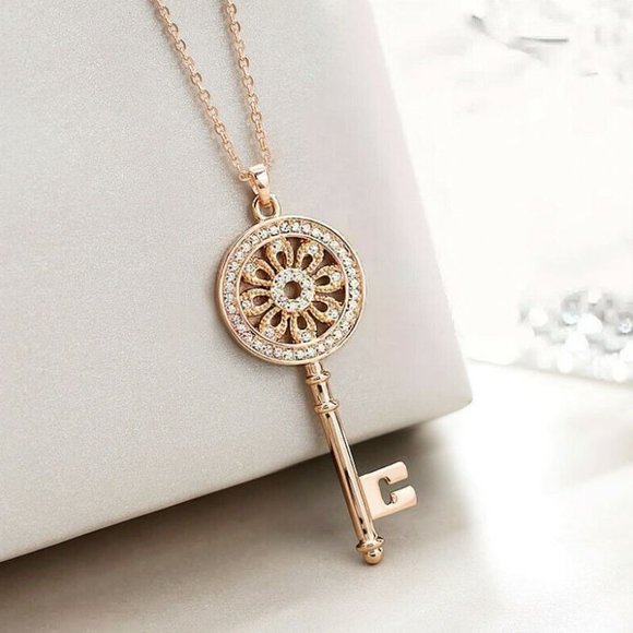 Rose Gold Diamond Flower Key Pendant Necklace - Picture 4 of 6